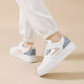 Fashion-Forward Women's Low Top Sneakers - Water-Resistant, All-Season Comfort with Chic Platform Design