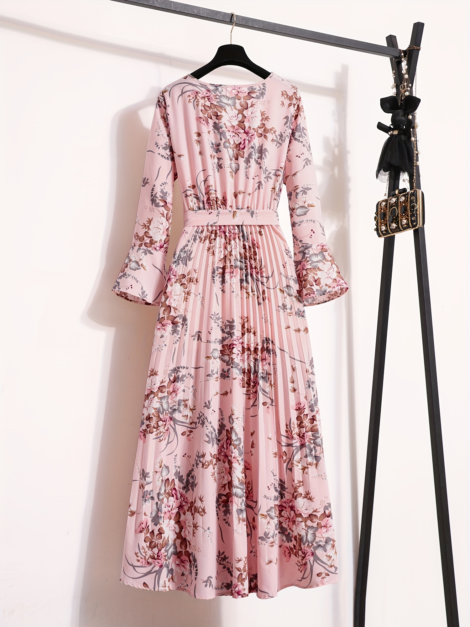 floral print pleated dress crew neck elegant long sleeve maxi dress womens clothing details 1